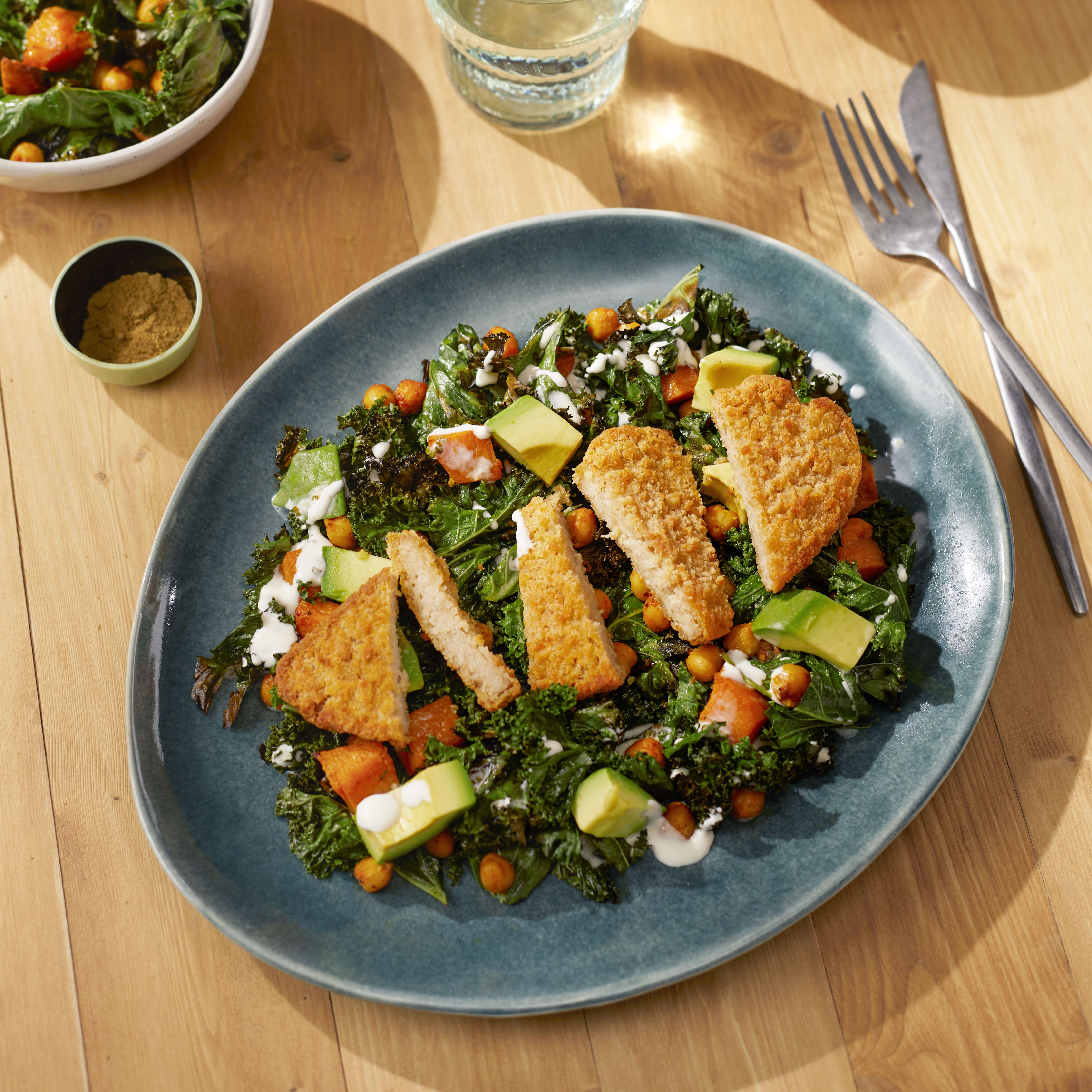 Veganes Schnitzel mit Herbstsalat