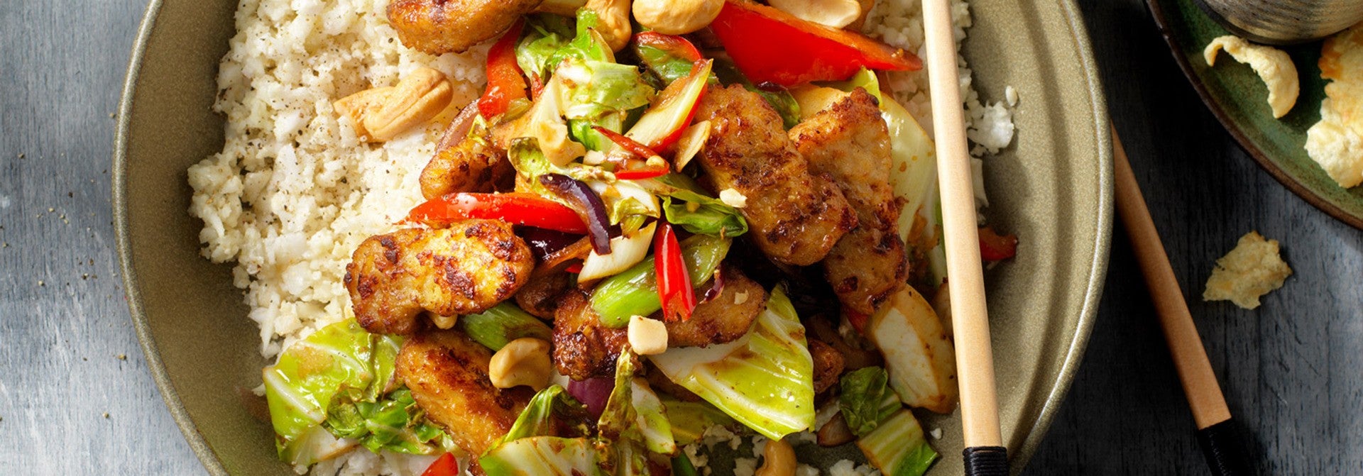 No Waste Blumenkohlreis mit gegrillten Filet-Streifen