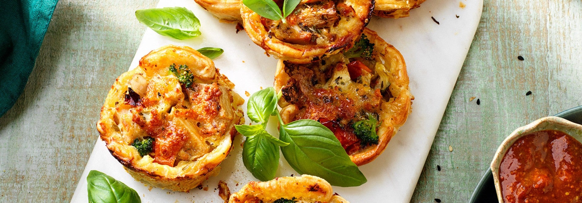 Mini Quiches with Marinated Pieces