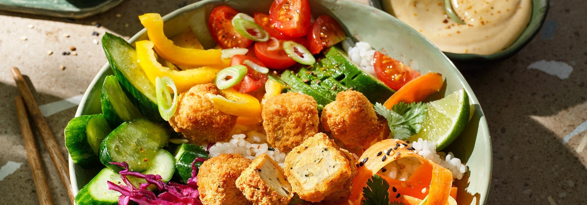 Crunchy Tofu Poké Bowl