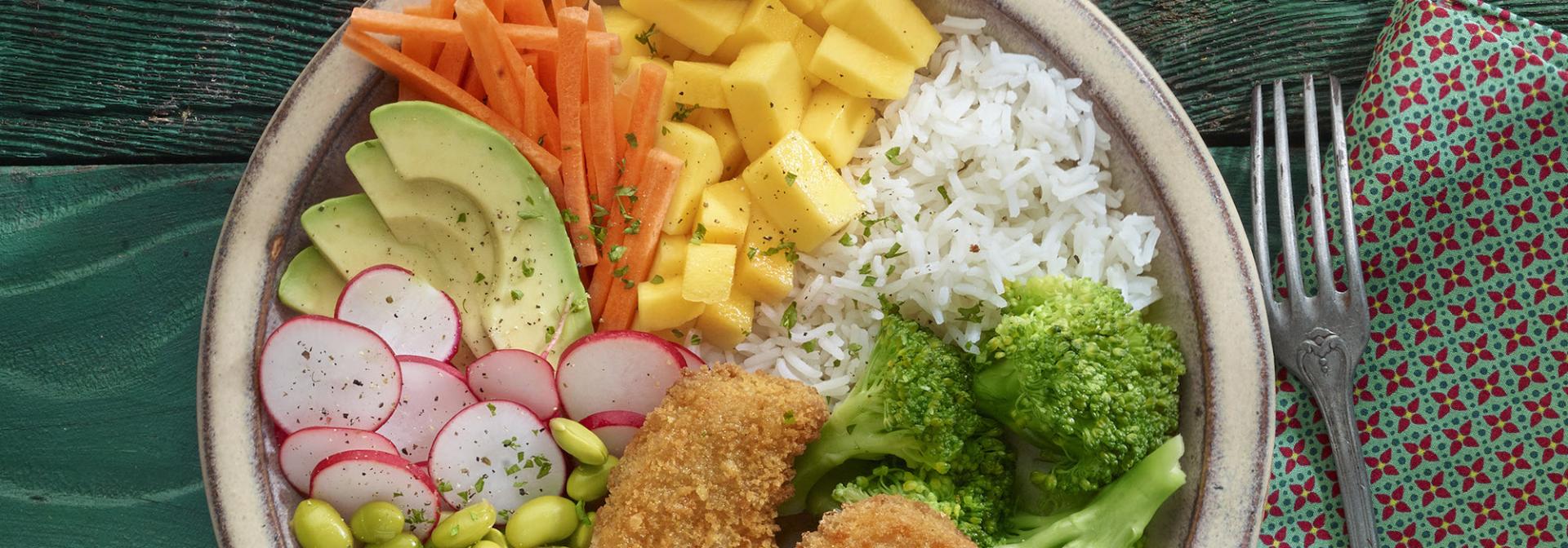 Bunte Bowl mit GARDEN GOURMET Knusper-Filets, vegan