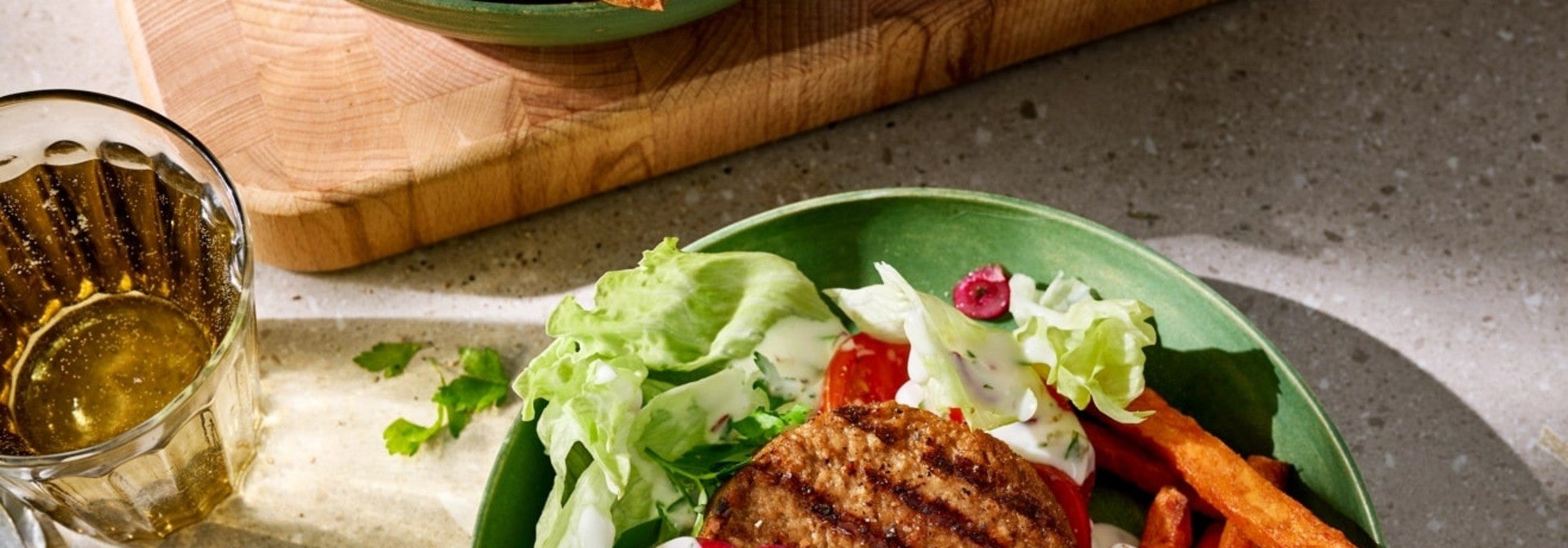 Pflanzliche Burger Bowl