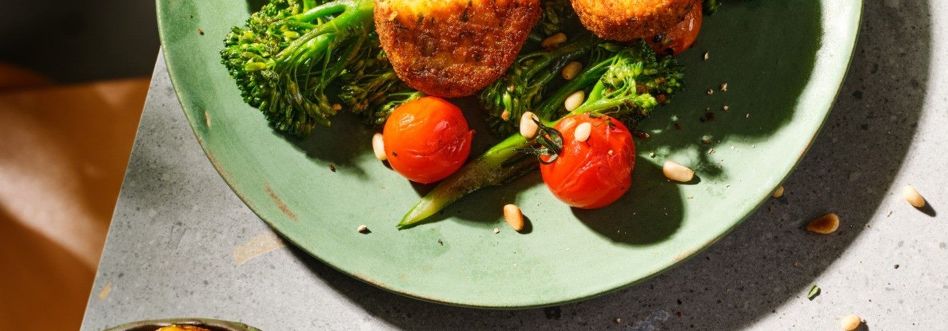 Kürbis-Taler mit geröstetem Brokkoli