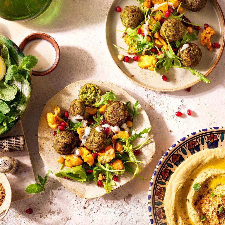Arabischer Salat mit Garden Gourmet Falafel Arabischer Salat im Wrap