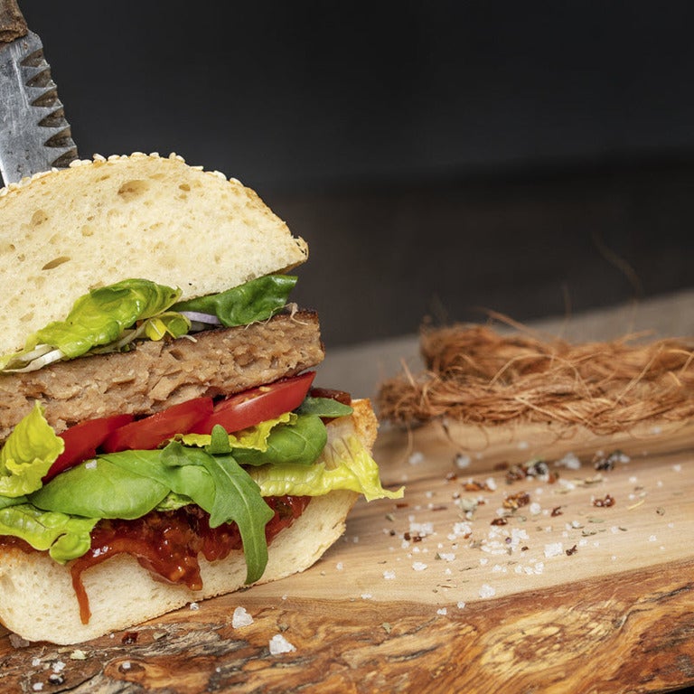 Veganer Burger mit BBQ Marmelade