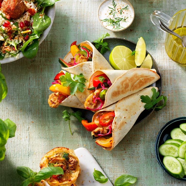 Mini Wraps mit gegrillten Filet-Streifen Mini Wraps mit Filet-Streifen