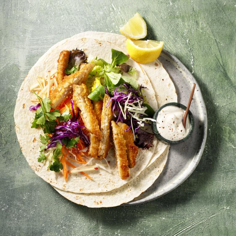 Veggie Wrap mit veganem Schnitzel Veggie Wrap mit veganem Schnitzel